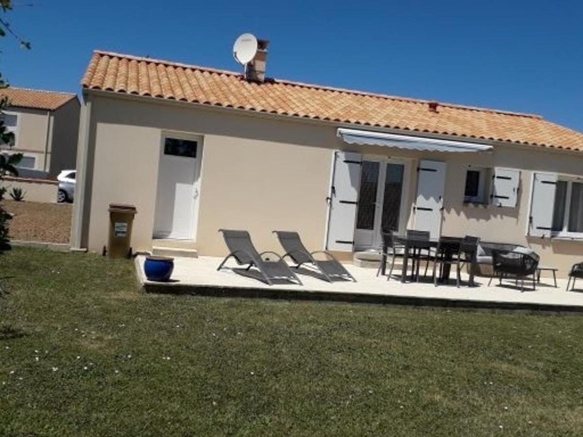Maison Recente 5 Pers, Proche Mer Et Bourg, Jardin, Barbecue, Wifi, Animaux Sur Demande - Fr-1-476-165 Grues Екстериор снимка